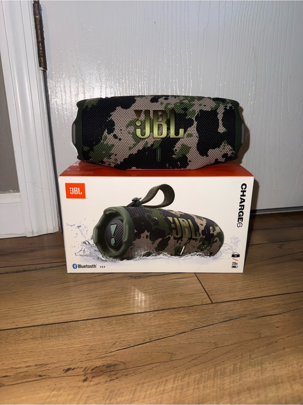JBL Charge 6 Portable Bluetooth Speaker - Green Camo
